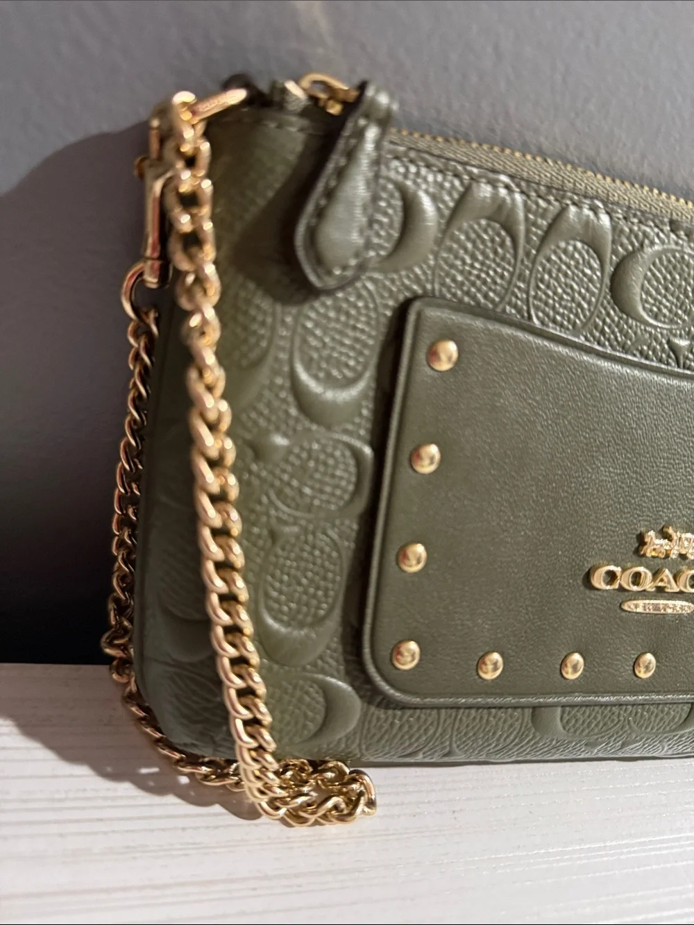 Coach Signature Leather Rivet Chain Wristlet Wallet Military Green $178